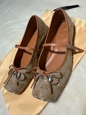 Gucci Tan Crystal-Embellished Mary Jane Flats
